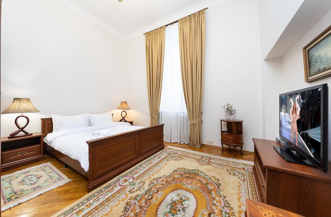Kiev 24 Apartments Luaran gambar