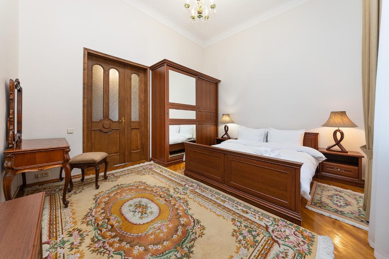 Kiev 24 Apartments Luaran gambar
